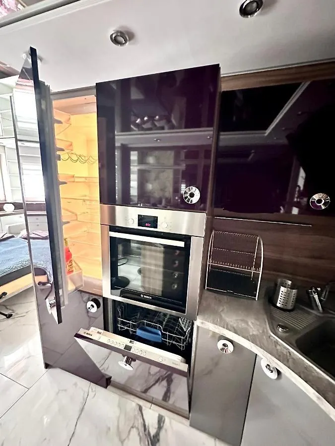Apartament Lustrzany Centrum Warsaw 0*,  Poland