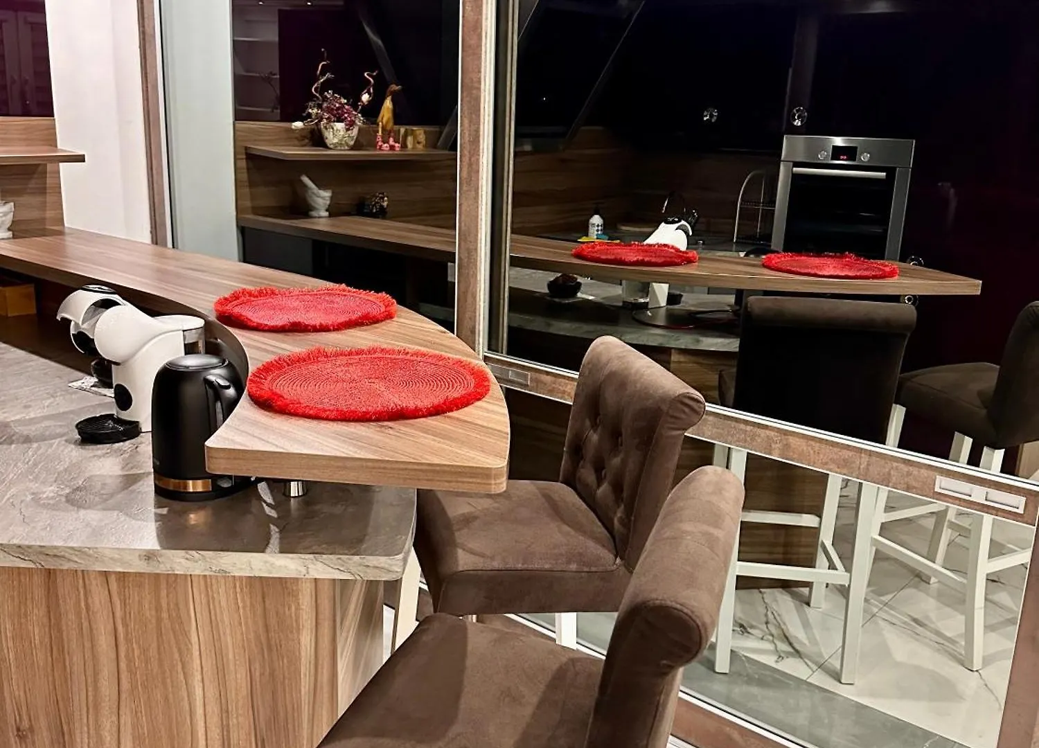 Apartament Lustrzany Centrum Warsaw 0*,  Poland
